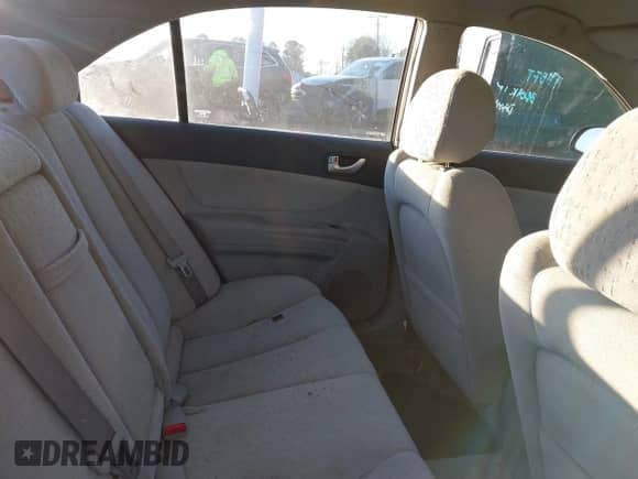 2006 Hyundai Sonata GLS with VIN 5NPEU46F16H133049, listed as a IAAI auction lot 41733385 with 139,014 mi miles and . Bid and sale history available at DreamBid. Image 8.