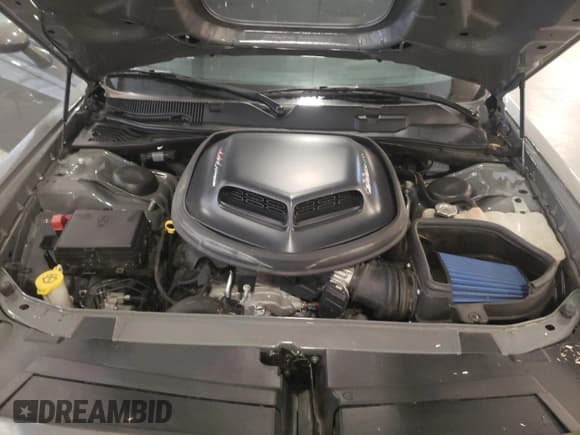 ✅ 2017 Dodge Challenger T/A 392 • VIN: 2C3CDZFJ8HH502496 • Lot: 72951544. Wystawiony na Copart z przebiegiem 39 721 mil. Bezpłatny archiwum sprzedaży aukcyjnych z USA i szczegółowy raport historii pojazdu na DreamBid. Zdjęcie 11.