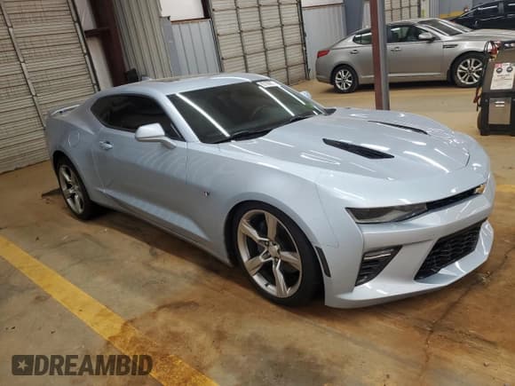 ✅ 2017 Chevrolet Camaro 1SS • VIN: 1G1FF1R72H0163915 • Лот: 82196605. Опубликован ранее на Copart с пробегом 129 072 миль. Бесплатный доступ к архиву аукционных продаж из США и подробный отчёт об истории автомобиля на DreamBid. Изображение 4.