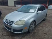 ✅ 2005 Volkswagen Jetta 2.5L • VIN: 3VWDF71K25M629298 • Лот: 42622502. Опубликован ранее на IAAI с пробегом 247 570 миль. Бесплатный доступ к архиву аукционных продаж из США и подробный отчёт об истории автомобиля на DreamBid. Изображение 2.