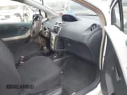 ✅ 2007 Toyota Yaris • VIN: JTDJT923775112850 • Lot: 43592099. Listed on IAAI with 330,719 mi. Free auction sales archive from the USA and detailed vehicle history report at DreamBid. Image 5.