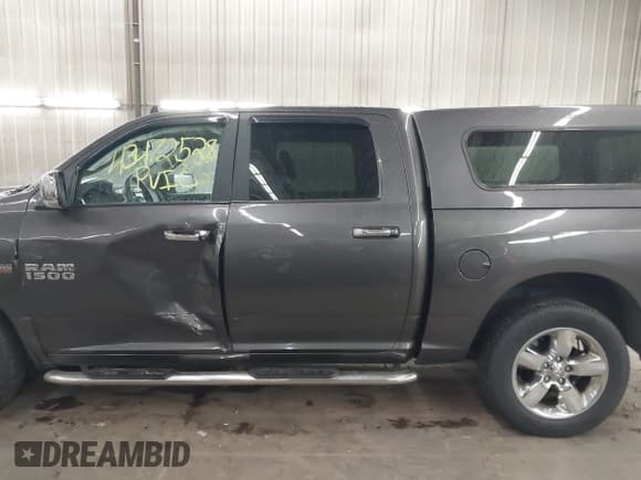 ✅ 2018 Ram 1500 Big Horn • VIN: 3C6RR7LT2JG226265 • Лот: 43472528. Опубликован ранее на IAAI с пробегом 199 840 миль. Бесплатный доступ к архиву аукционных продаж из США и подробный отчёт об истории автомобиля на DreamBid. Изображение 15.