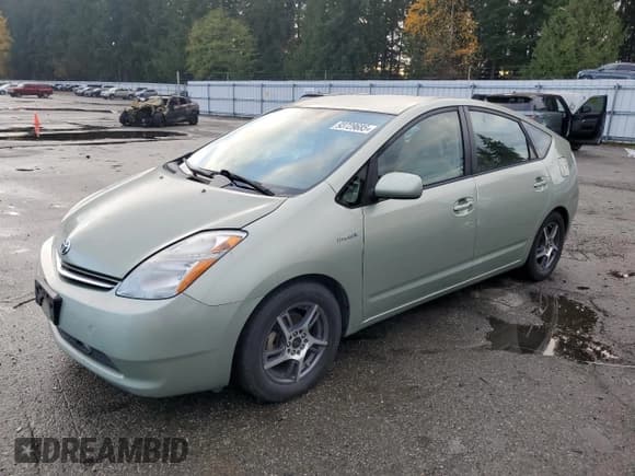 ✅ 2008 Toyota Prius • VIN: JTDKB20U283380082 • Лот: 93729685. Опубликован ранее на Copart с пробегом 268 208 миль. Бесплатный доступ к архиву аукционных продаж из США и подробный отчёт об истории автомобиля на DreamBid. Изображение 1.