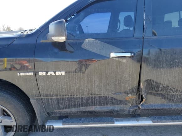 ✅ 2009 Dodge 1500 SLT • VIN: 1D3HV13T29J532476 • Лот: 45509755. Опубликован ранее на Copart с пробегом Не указан. Бесплатный доступ к архиву аукционных продаж из США и подробный отчёт об истории автомобиля на DreamBid. Изображение 7.