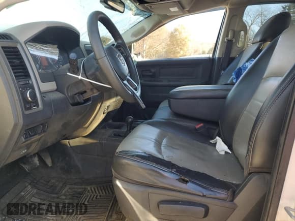 ✅ 2012 Ram 2500 ST • VIN: 3C6TD5CT3CG180649 • Lot: 92266015. Wystawiony na Copart z przebiegiem 225 959 mil. Bezpłatny archiwum sprzedaży aukcyjnych z USA i szczegółowy raport historii pojazdu na DreamBid. Zdjęcie 7.