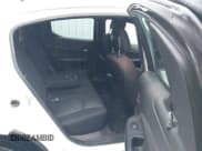 ✅ 2014 Dodge Avenger SE • VIN: 1C3CDZAB2EN215464 • Лот: 41251972. Опубликован ранее на IAAI с пробегом 136 202 миль. Бесплатный доступ к архиву аукционных продаж из США и подробный отчёт об истории автомобиля на DreamBid. Изображение 8.