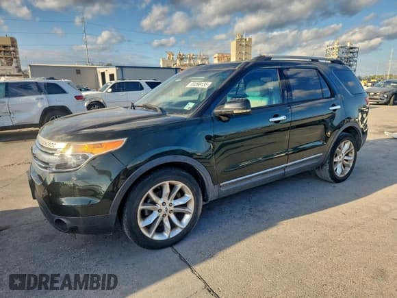 ✅ 2013 Ford Explorer XLT • VIN: 1FM5K7D84DGA78265 • Lot: 93268135. Wystawiony na Copart z przebiegiem 138 829 mil. Bezpłatny archiwum sprzedaży aukcyjnych z USA i szczegółowy raport historii pojazdu na DreamBid. Zdjęcie 1.