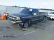 2002 Chevrolet Silverado 1500 LS z VIN 1GCEK14T12E143281, wystawiony jako IAAI lot #43197831 z przebiegiem 241 904 mil mil oraz . Historia ofert i sprzedaży dostępna na DreamBid. Obrazek 2.