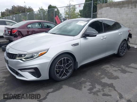 ✅ 2020 Kia Optima LX • VIN: 5XXGT4L32LG440209 • Лот: 43431071. Опубликован ранее на IAAI с пробегом 82 961 миль. Бесплатный доступ к архиву аукционных продаж из США и подробный отчёт об истории автомобиля на DreamBid. Изображение 2.