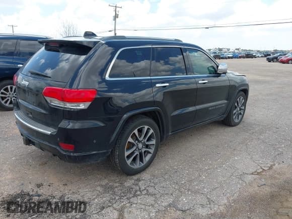✅ 2018 Jeep Grand Cherokee High Altitude • VIN: 1C4RJFCG6JC190791 • Lot: 42634389. Listed on IAAI with 113,244 mi. Free auction sales archive from the USA and detailed vehicle history report at DreamBid. Image 4.
