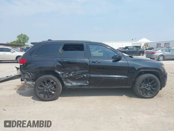✅ 2020 Jeep Grand Cherokee Altitude • VIN: 1C4RJEAG8LC392967 • Lot: 43074386. Listed on IAAI with 92,487 mi. Free auction sales archive from the USA and detailed vehicle history report at DreamBid. Image 14.