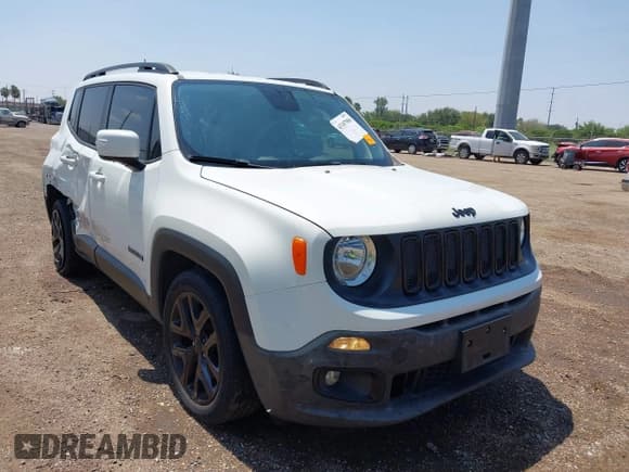 ✅ 2018 Jeep Renegade Latitude • VIN: ZACCJABBXJPJ04406 • Lot: 43107906. Wystawiony na IAAI z przebiegiem 116 447 mil. Bezpłatny archiwum sprzedaży aukcyjnych z USA i szczegółowy raport historii pojazdu na DreamBid. Zdjęcie 1.