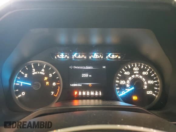 ✅ 2016 Ford F-150 XLT • VIN: 1FTEW1EF0GFD46760 • Lot: 86708085. Listed on Copart with 142,860 mi. Free auction sales archive from the USA and detailed vehicle history report at DreamBid. Image 9.