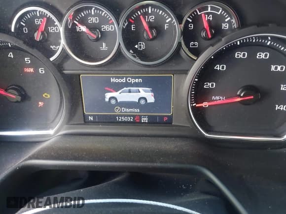 ✅ 2021 Chevrolet Suburban LT • VIN: 1GNSKCKD3MR266318 • Lot: 41333545. Wystawiony na IAAI z przebiegiem 125 032 mil. Bezpłatny archiwum sprzedaży aukcyjnych z USA i szczegółowy raport historii pojazdu na DreamBid. Zdjęcie 7.