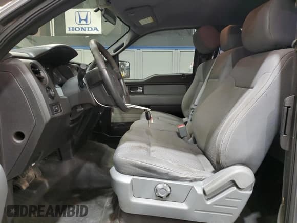 ✅ 2014 Ford F-150 XL • VIN: 1FTEX1EM7EFB54356 • Lot: 93484465. Listed on Copart with 188,618 mi. Free auction sales archive from the USA and detailed vehicle history report at DreamBid. Image 7.