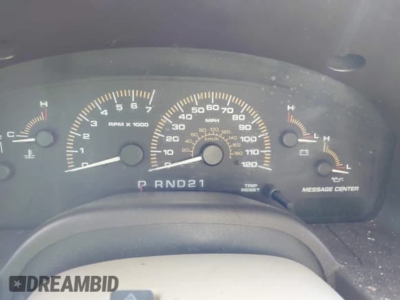 ✅ 2003 Ford Expedition Eddie Bauer • VIN: 1FMRU17W13LB40472 • Lot: 42101615. Listed on IAAI with Not provided. Free auction sales archive from the USA and detailed vehicle history report at DreamBid. Image 7.