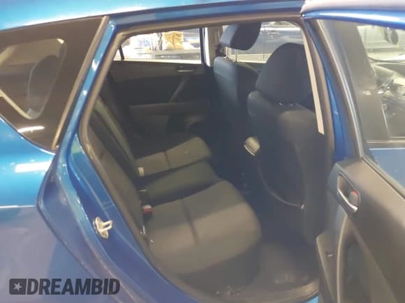 ✅ 2012 Mazda 3 i Touring • VIN: JM1BL1L81C1661610 • Lot: 41840710. Listed on IAAI with 60,567 mi. Free auction sales archive from the USA and detailed vehicle history report at DreamBid. Image 8.