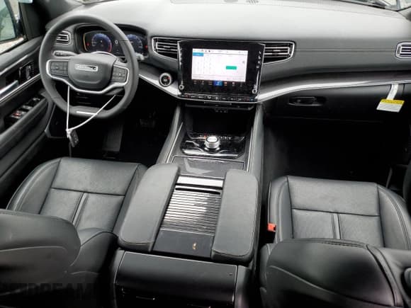 ✅ 2024 Jeep Wagoneer • VIN: 1C4SJSAP5RS193311 • Lot: 58361425. Listed on Copart with 7,360 mi. Free auction sales archive from the USA and detailed vehicle history report at DreamBid. Image 8.