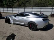 ✅ 2018 Chevrolet Camaro 2SS • VIN: 1G1FG1R77J0110128 • Lot: 85552205. Wystawiony na Copart z przebiegiem 57 597 mil. Bezpłatny archiwum sprzedaży aukcyjnych z USA i szczegółowy raport historii pojazdu na DreamBid. Zdjęcie 2.