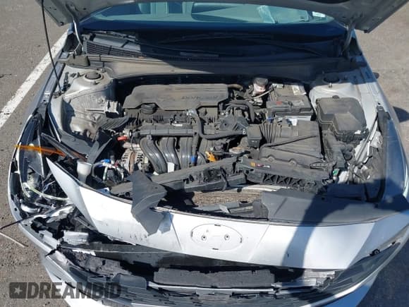 ✅ 2021 Hyundai Elantra SEL • VIN: 5NPLM4AG7MH045014 • Lot: 43345253. Listed on IAAI with 131,971 mi. Free auction sales archive from the USA and detailed vehicle history report at DreamBid. Image 10.