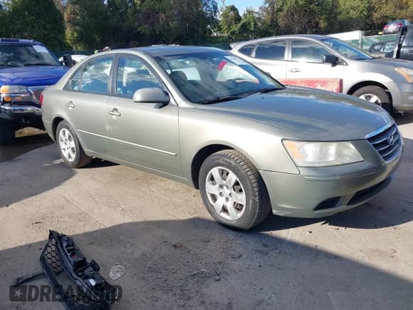 2010 Hyundai Sonata GLS with VIN 5NPET4AC6AH583675, listed as a IAAI auction lot 43500742 with 228,555 mi miles and . Bid and sale history available at DreamBid. Image 1.