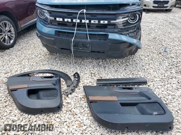 ✅ 2023 Ford Bronco Sport Outer Banks • VIN: 3FMCR9C67PRD21398 • Lot: 56700925. Listed on Copart with 45,474 mi. Free auction sales archive from the USA and detailed vehicle history report at DreamBid. Image 13.