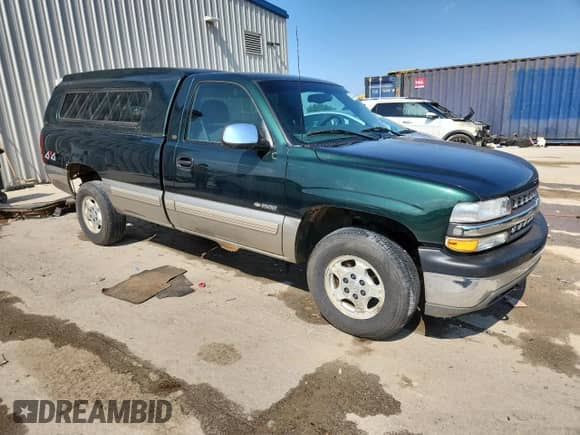 2002 Chevrolet Silverado 1500 LS with VIN 1GCEK14T32Z122554, listed as a Copart auction lot 62341735 with 83,409 mi miles and Clean title. Bid and sale history available at DreamBid. Image 4.