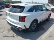 ✅ 2021 Kia Sorento S • VIN: KNDRG4LG9M5033087 • Lot: 43080945. Listed on IAAI with 58,524 mi. Free auction sales archive from the USA and detailed vehicle history report at DreamBid. Image 4.