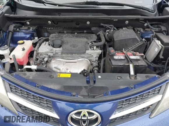 ✅ 2015 Toyota RAV4 LE • VIN: 2T3BFREV6FW375105 • Lot: 43507394. Wystawiony na IAAI z przebiegiem 110 706 mil. Bezpłatny archiwum sprzedaży aukcyjnych z USA i szczegółowy raport historii pojazdu na DreamBid. Zdjęcie 10.