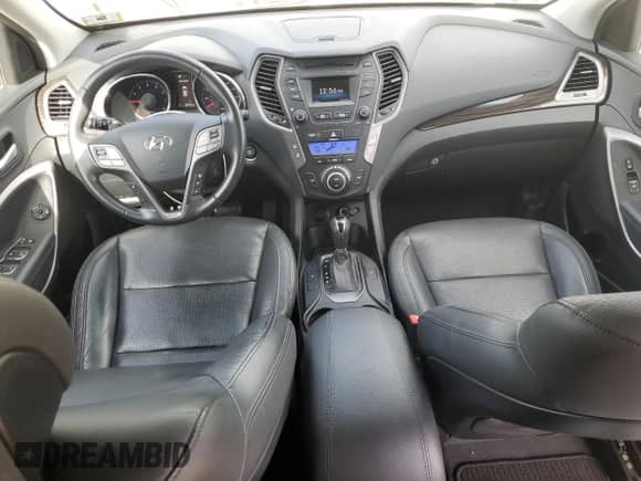 ✅ 2016 Hyundai Santa Fe Limited • VIN: 5XYZUDLA1GG308242 • Lot: 78397734. Wystawiony na Copart z przebiegiem 40 700 mil mil. Skorzystaj z bezpłatnego archiwum sprzedaży aukcyjnych z USA i zobacz szczegółowy raport historii pojazdu na DreamBid. Zdjęcie 8.