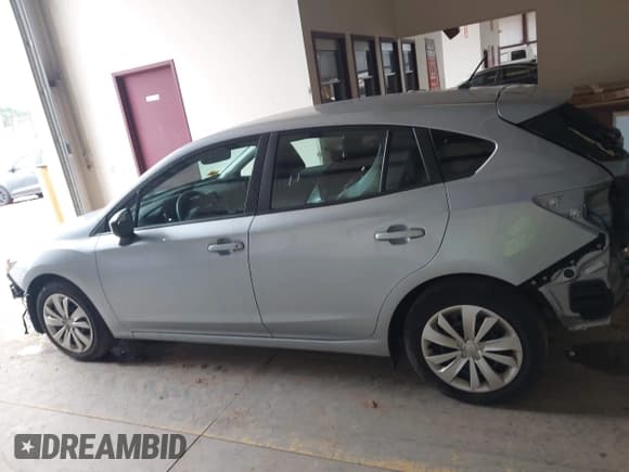 ✅ 2022 Subaru Impreza • VIN: 4S3GTAB68N3726286 • Lot: 42647753. Listed on IAAI with 16,554 mi. Free auction sales archive from the USA and detailed vehicle history report at DreamBid. Image 14.