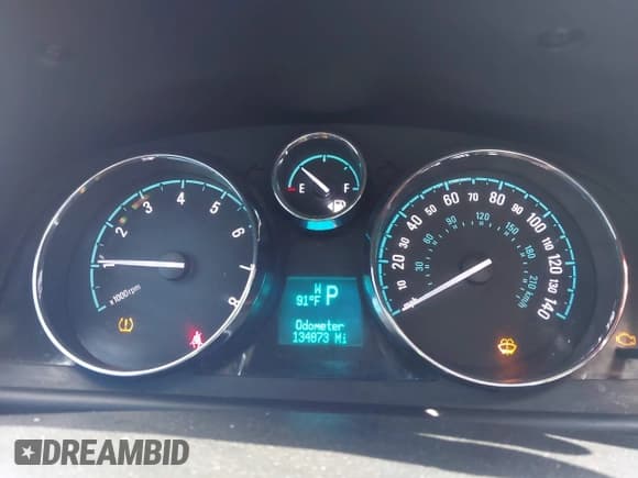 ✅ 2013 Chevrolet Captiva Sport LT • VIN: 3GNAL3EK5DS589575 • Lot: 42225395. Wystawiony na IAAI z przebiegiem 134 873 mil. Bezpłatny archiwum sprzedaży aukcyjnych z USA i szczegółowy raport historii pojazdu na DreamBid. Zdjęcie 7.