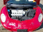 ✅ 2010 Volkswagen Beetle • VIN: 3VWRW3AG4AM013400 • Lot: 42009609. Wystawiony na IAAI z przebiegiem 50 409 mil. Bezpłatny archiwum sprzedaży aukcyjnych z USA i szczegółowy raport historii pojazdu na DreamBid. Zdjęcie 10.