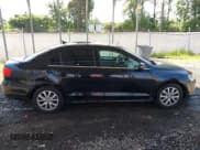 ✅ 2013 Volkswagen Jetta SE • VIN: 3VWBP7AJ2DM258024 • Лот: 42850479. Опубликован ранее на IAAI с пробегом 105 391 миль. Бесплатный доступ к архиву аукционных продаж из США и подробный отчёт об истории автомобиля на DreamBid. Изображение 13.