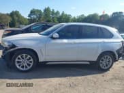 ✅ 2018 BMW X5 xDrive40e • VIN: 5UXKT0C58J0V98054 • Lot: 43167296. Wystawiony na IAAI z przebiegiem 86 450 mil. Bezpłatny archiwum sprzedaży aukcyjnych z USA i szczegółowy raport historii pojazdu na DreamBid. Zdjęcie 15.