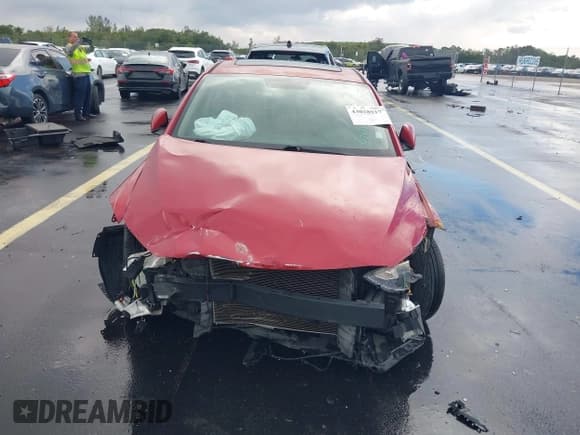 ✅ 2017 Hyundai Elantra Value Edition • VIN: 5NPD84LF5HH029252 • Lot: 43028937. Listed on IAAI with 58,134 mi. Free auction sales archive from the USA and detailed vehicle history report at DreamBid. Image 12.