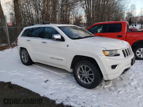 ✅ 2015 Jeep Grand Cherokee Overland • VIN: 1C4RJFCM0FC782670 • Lot: 45051815. Listed on Copart with 108,094 mi. Free auction sales archive from the USA and detailed vehicle history report at DreamBid. Image 4.