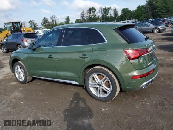 ✅ 2021 Audi Q5 Premium Plus • VIN: WA1E2BFY8M2111778 • Lot: 58932725. Wystawiony na Copart z przebiegiem 36 579 mil. Bezpłatny archiwum sprzedaży aukcyjnych z USA i szczegółowy raport historii pojazdu na DreamBid. Zdjęcie 2.
