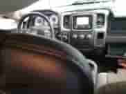 2024 Ram 1500 SLT z VIN 1C6RR6GG7RS142468, wystawiony jako Copart lot #50719445 z przebiegiem 23 062 mil mil oraz Czysty tytuł • Clean title. Historia ofert i sprzedaży dostępna na DreamBid. Obrazek 8.