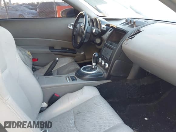 ✅ 2008 Nissan 350Z • VIN: JN1BZ34D08M706499 • Лот: 43625557. Опубликован ранее на IAAI с пробегом 253 070 миль. Бесплатный доступ к архиву аукционных продаж из США и подробный отчёт об истории автомобиля на DreamBid. Изображение 5.