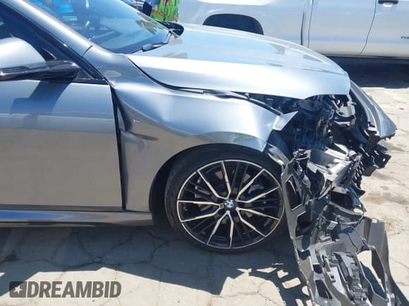 ✅ 2022 BMW 2 Series 228i • VIN: WBA53AK03N7K45712 • Lot: 42825693. Wystawiony na IAAI z przebiegiem 22 973 mil. Bezpłatny archiwum sprzedaży aukcyjnych z USA i szczegółowy raport historii pojazdu na DreamBid. Zdjęcie 18.