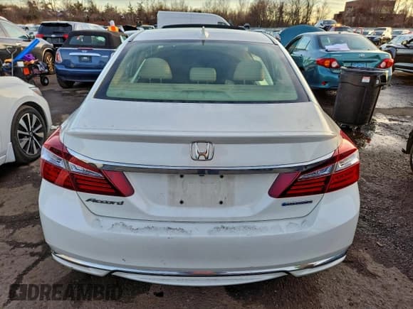 ✅ 2017 Honda Accord EX-L • VIN: JHMCR6F55HC008578 • Лот: 94461915. Опубликован ранее на Copart с пробегом 136 063 миль. Бесплатный доступ к архиву аукционных продаж из США и подробный отчёт об истории автомобиля на DreamBid. Изображение 6.