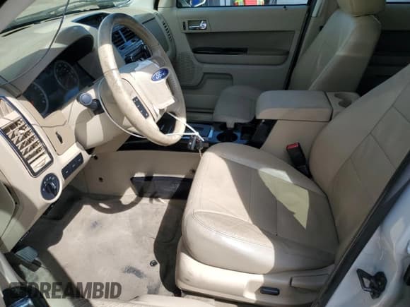 ✅ 2010 Ford Escape Limited • VIN: 1FMCU0EG5AKD40205 • Lot: 70781115. Listed on Copart with 237,934 mi. Free auction sales archive from the USA and detailed vehicle history report at DreamBid. Image 7.