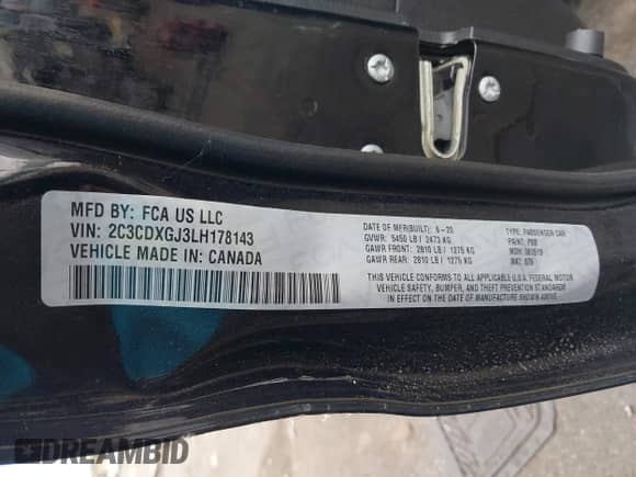 2020 Dodge Charger Scat Pack z VIN 2C3CDXGJ3LH178143, wystawiony jako IAAI lot #43295019 z przebiegiem 42 278 mil mil oraz . Historia ofert i sprzedaży dostępna na DreamBid. Obrazek 9.