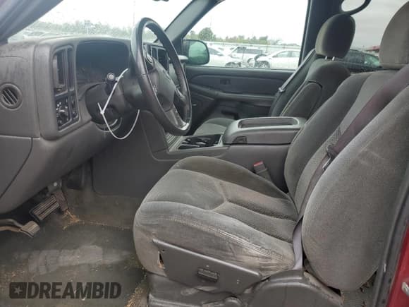 ✅ 2004 Chevrolet Silverado 1500 LS • VIN: 2GCEC13T741365195 • Лот: 72474414. Опубликован ранее на Copart с пробегом Не указан. Бесплатный доступ к архиву аукционных продаж из США и подробный отчёт об истории автомобиля на DreamBid. Изображение 7.