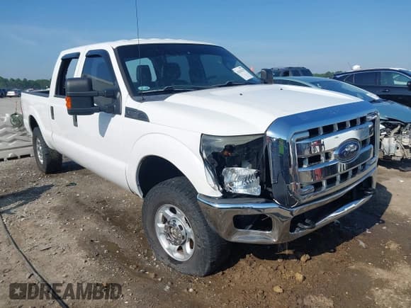 ✅ 2013 Ford F-250 XL • VIN: 1FT7W2B63DEA53794 • Lot: 42545429. Wystawiony na IAAI z przebiegiem 221 399 mil. Bezpłatny archiwum sprzedaży aukcyjnych z USA i szczegółowy raport historii pojazdu na DreamBid. Zdjęcie 1.