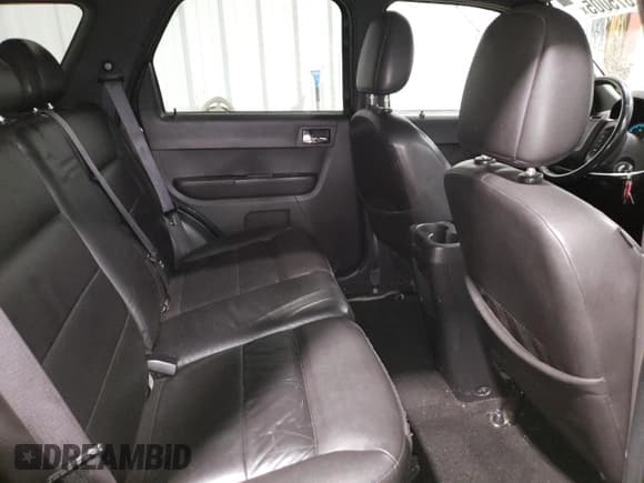 ✅ 2008 Ford Escape Limited • VIN: 1FMCU94108KC33395 • Лот: 92875005. Опубликован ранее на Copart с пробегом 145 617 миль. Бесплатный доступ к архиву аукционных продаж из США и подробный отчёт об истории автомобиля на DreamBid. Изображение 11.