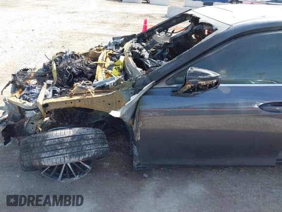 ✅ 2024 Lexus ES 350 • VIN: 58ADZ1B14RU182685 • Lot: 41758714. Wystawiony na IAAI z przebiegiem Nie podano. Bezpłatny archiwum sprzedaży aukcyjnych z USA i szczegółowy raport historii pojazdu na DreamBid. Zdjęcie 13.