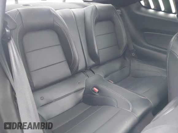 ✅ 2021 Ford Mustang EcoBoost • VIN: 1FA6P8TH7M5132841 • Lot: 42364830. Listed on IAAI with 22,331 mi. Free auction sales archive from the USA and detailed vehicle history report at DreamBid. Image 8.