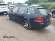 ✅ 2014 Volkswagen Jetta TDI w/Sunroof & Nav • VIN: 3VWPL7AJ4EM604111 • Lot: 42525887. Listed on IAAI with 183,359 mi. Free auction sales archive from the USA and detailed vehicle history report at DreamBid. Image 3.